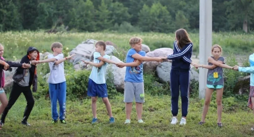 vasaros-stovyklos-socializacija-ir-bendravimas-stovykloje-hero